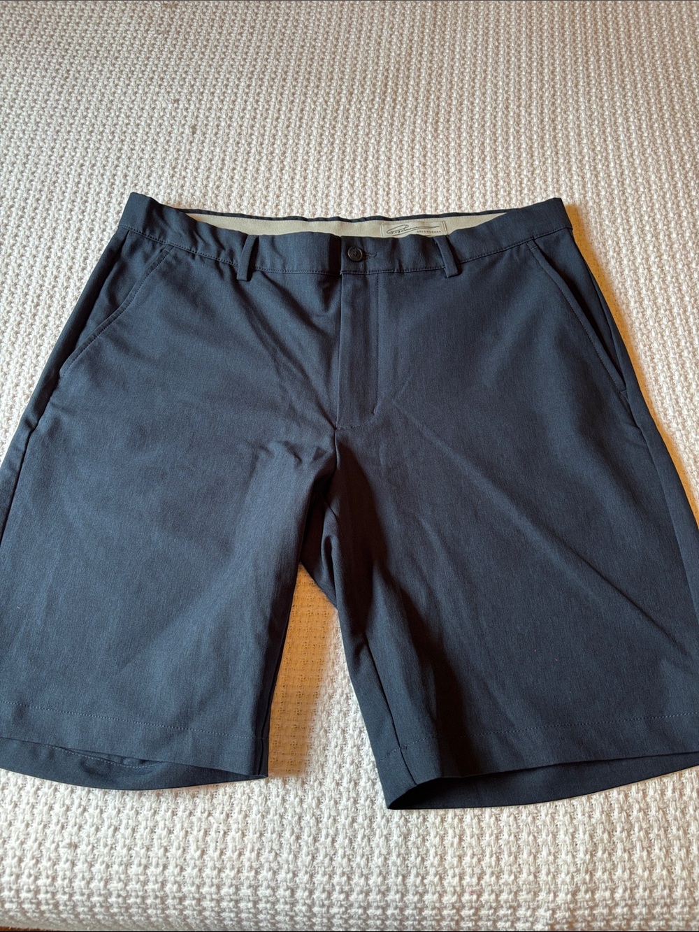 Men's Greg Norman Shorts